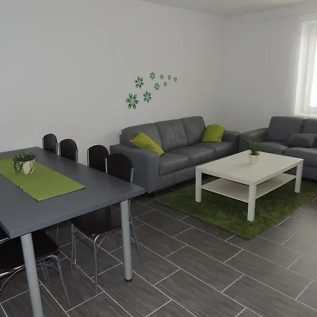 Apartmánový Domek U Lucie * Skrdlovice